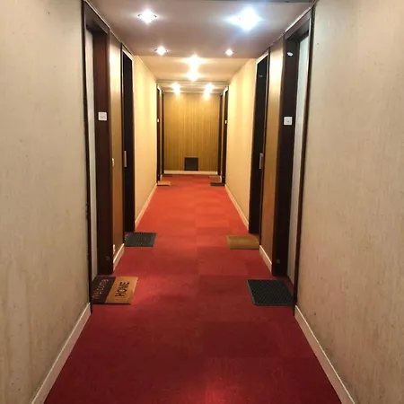 “l'appartement Du Bonheur” * パリ