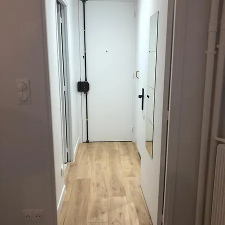 “l'appartement Du Bonheur” アパート