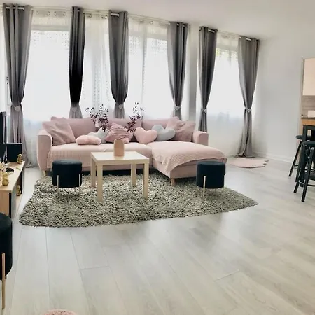 “l'appartement Du Bonheur” * パリ